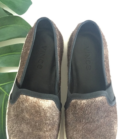 Vince Pony fur slip-ons - Picture 8 of 8
